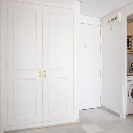 Apartment In Central Marbella 200M To The Beach ! Exterior photo