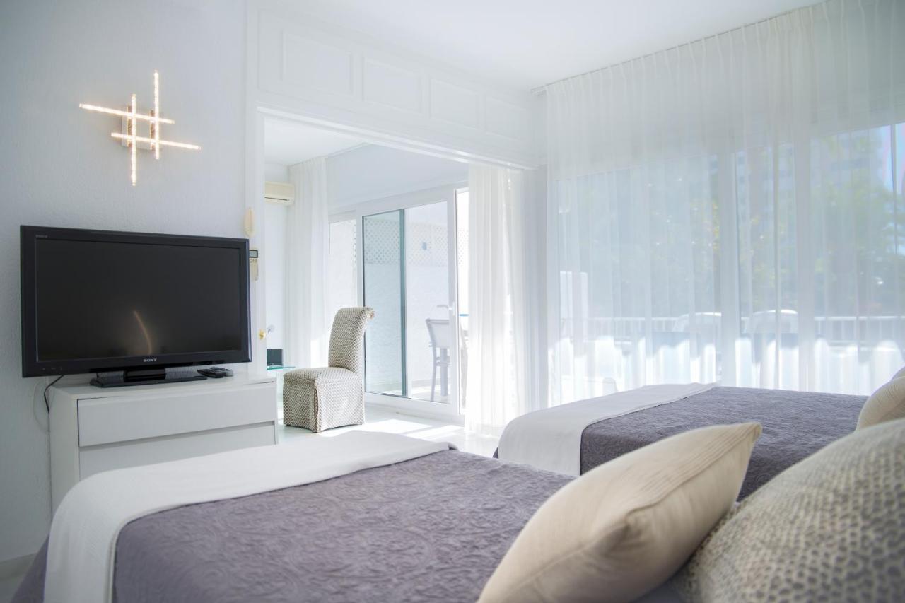 Apartment In Central Marbella 200M To The Beach ! Exterior photo