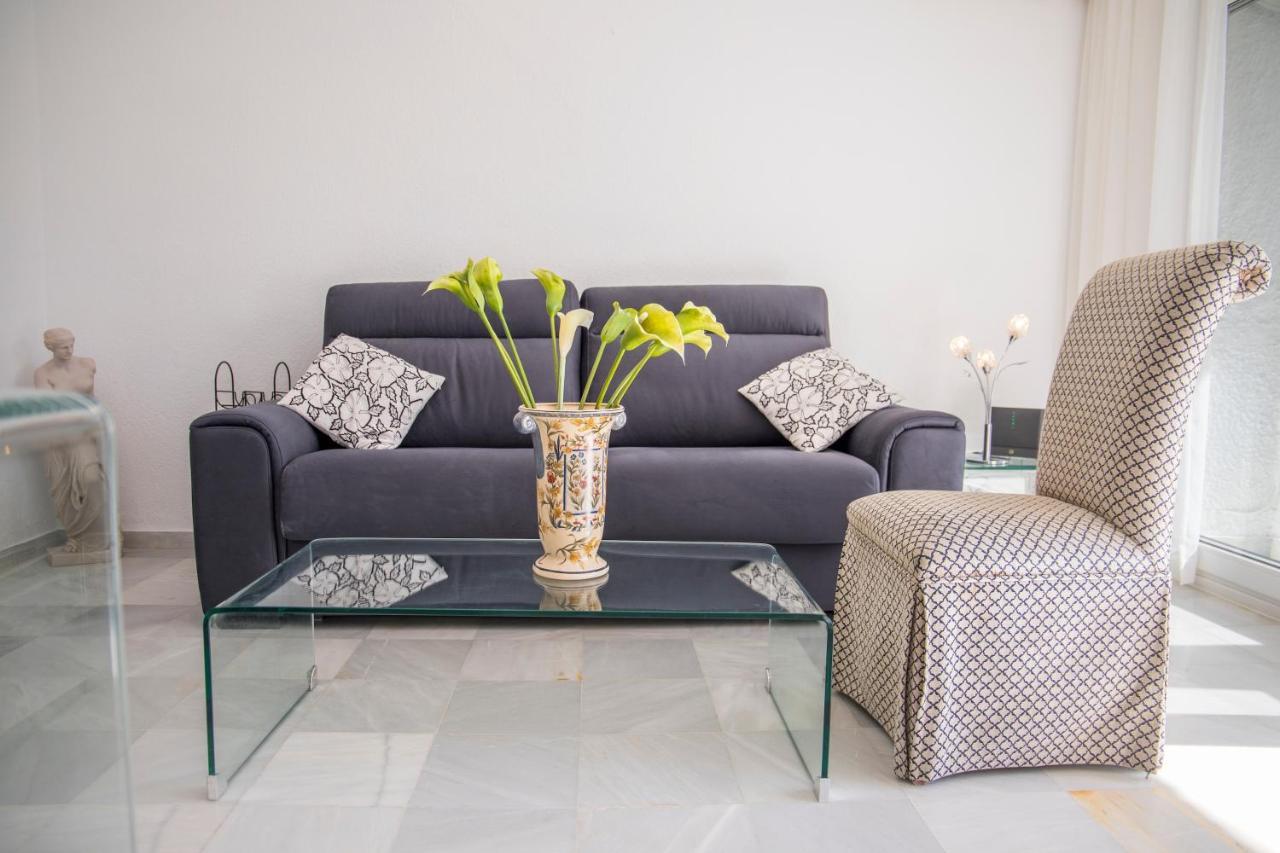 Apartment In Central Marbella 200M To The Beach ! Exterior photo